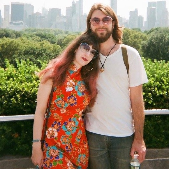 Meet your Posher, Juliana - Picture 1 of 1